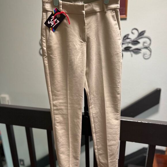 H&M Light Khaki Trousers - Picture 8 of 8